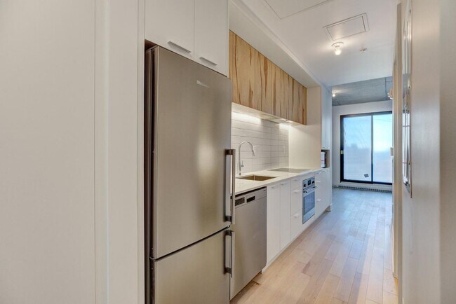 Photo - 1150 Bd René-Lévesque E