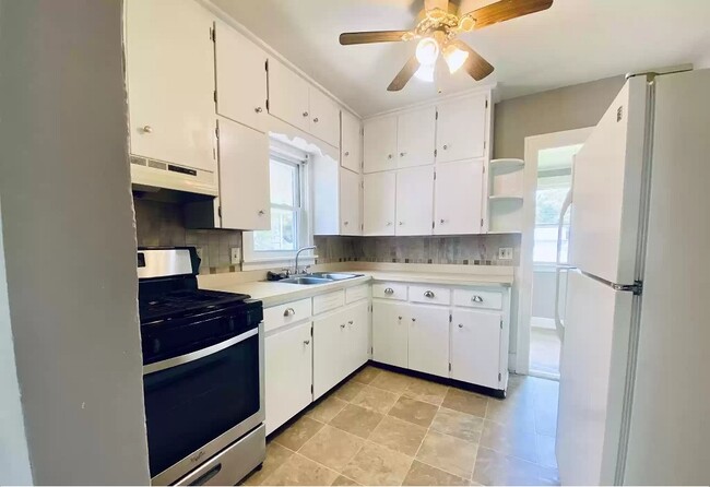 Photo - 809 E Gier St