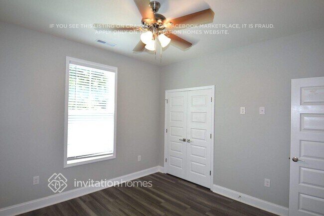 Photo - 305 W Watson St