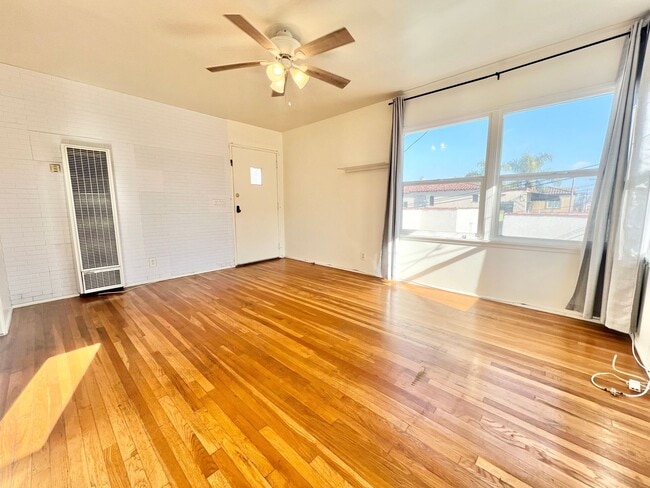 Photo - Beachside Studio Apartment l Garage includ... Unidad 62 Corona Ave