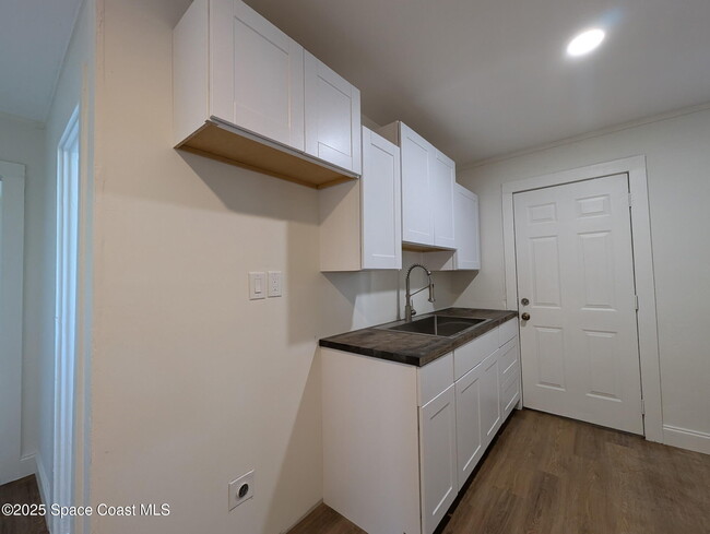 Building Photo - 2513 Lipscomb St Rental