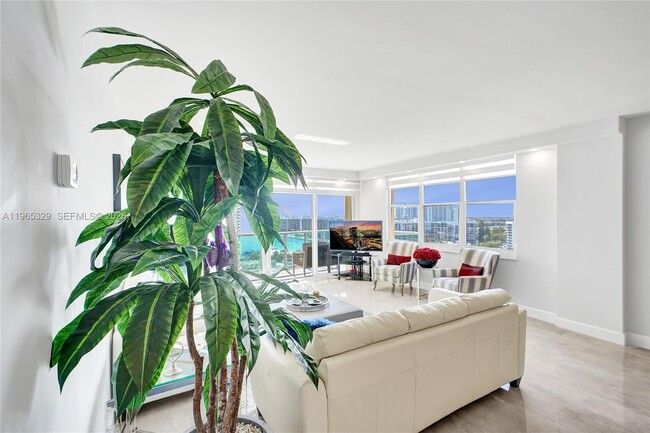 Photo - 2501 S Ocean Dr Unidad 1235