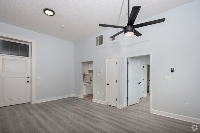 1BR, 1BA - 900 – 950SF - Living Room