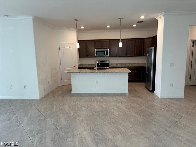 Photo - 14510 Cantabria Dr