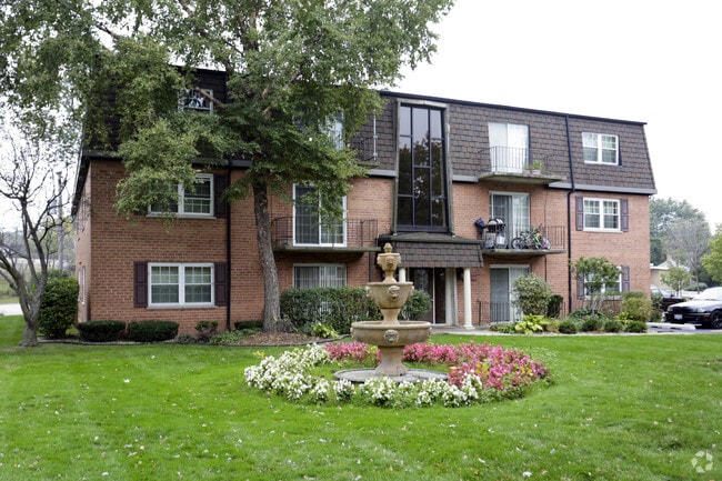 Chateau Royale - Chateau Royale