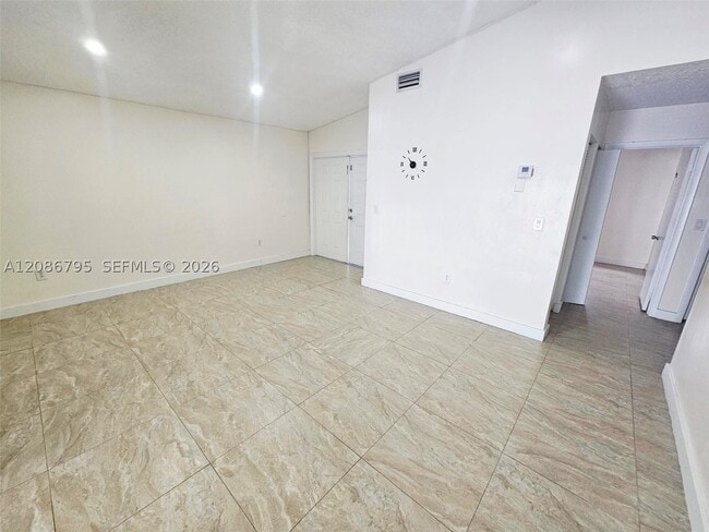 Photo - 9319 NW 121st St