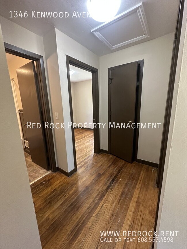Photo - 1346 Kenwood Ave