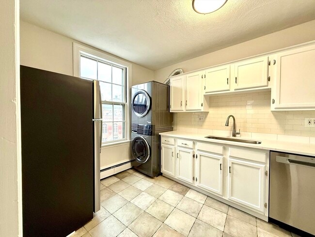 Photo - 550 Tremont St Unidad 4