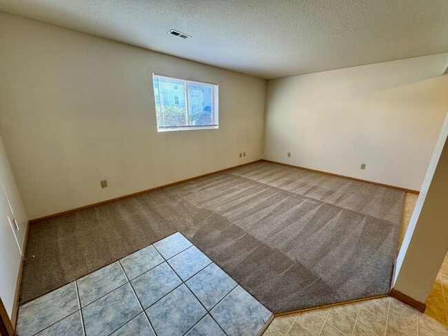 Lakeland Villa Apartments