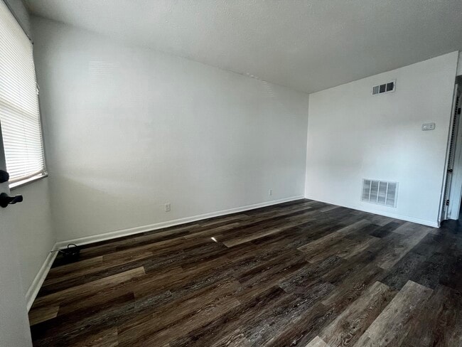 Photo - Farmdale Road Unit 2