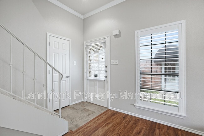 Photo - 5845 Water Ridge Dr