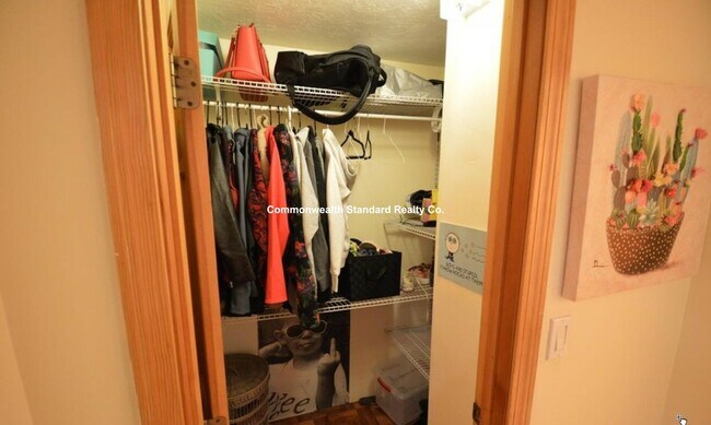 Photo - 94 Pleasant St Unit 1