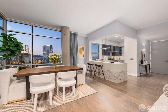 Photo - 301 Bryant St