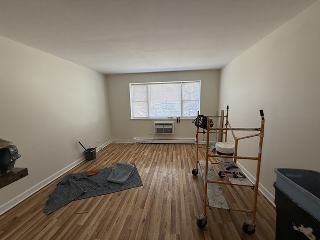 Photo - 1039 College Ave Unit 3W