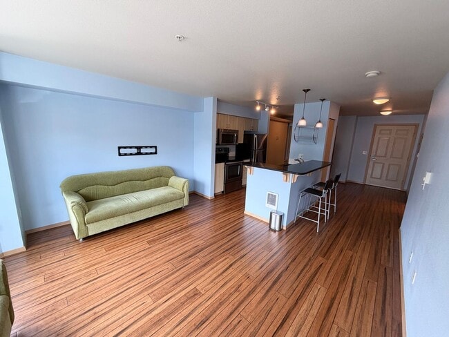 Photo - Bright Studio in Queen Anne!