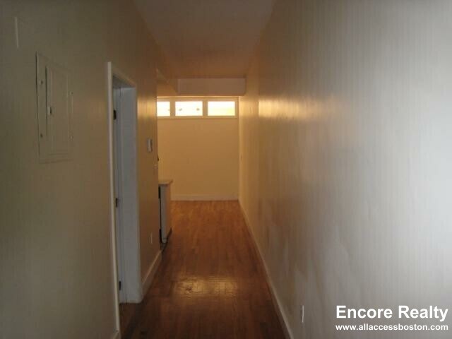 Photo - 62 Egmont St Unit 2