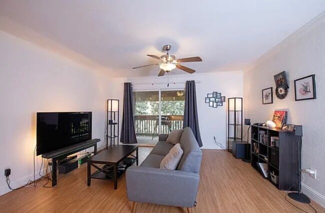 Photo - 2909 Huntington Blvd Unit 206
