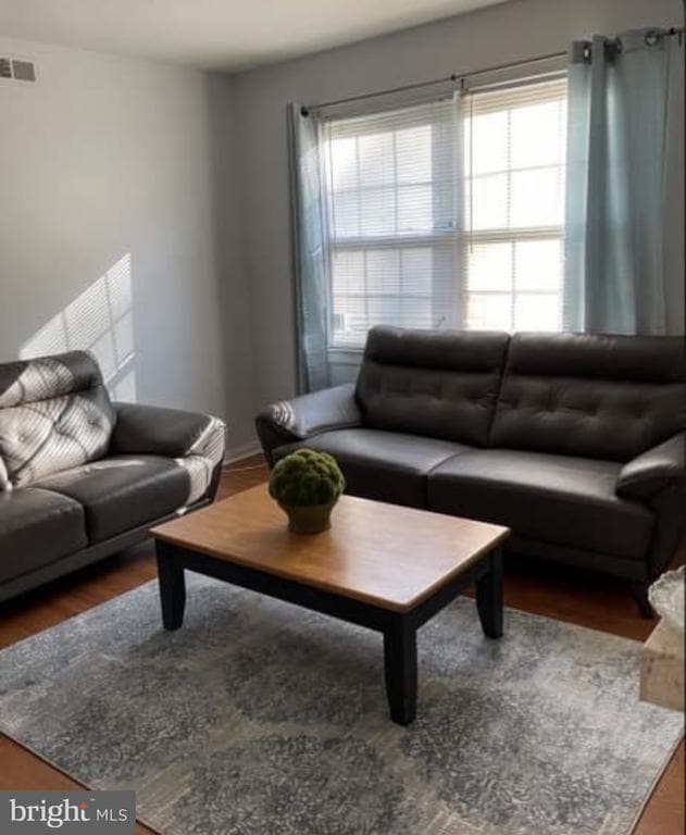 Building Photo - 100 Park Blvd Unit 16D Rental