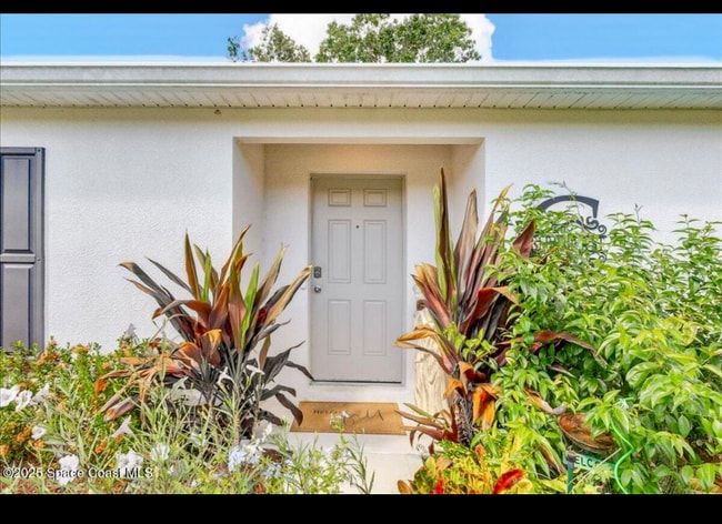 Photo - 1281 Barber St