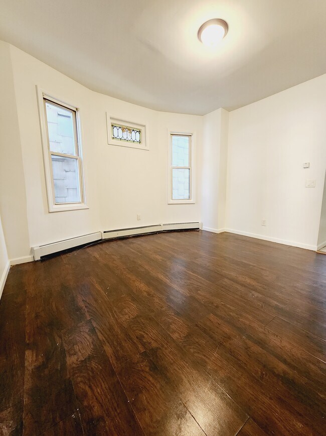 Photo - 117 Wilkinson Ave Unit 1