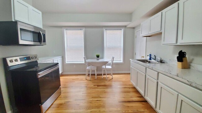 Photo - 2339 Main St Unit 1