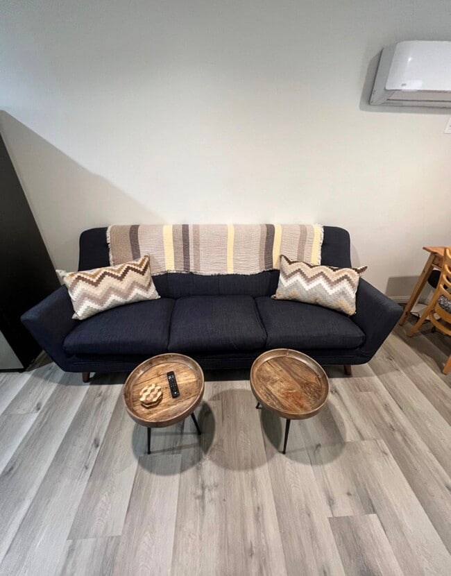 Photo - 20713 Lemay St Unidad The Mockingbird Cottage