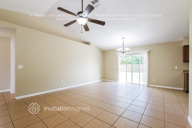 Photo - 2830 Chalmer St