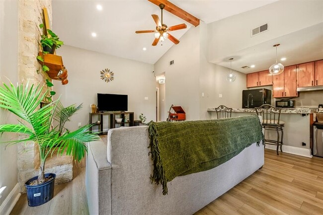 Photo - 108 S Kaupo Dr Townhome