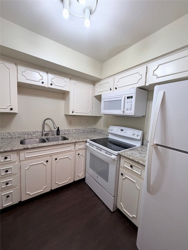 Photo - 5050 Ambassador Way Unit 305