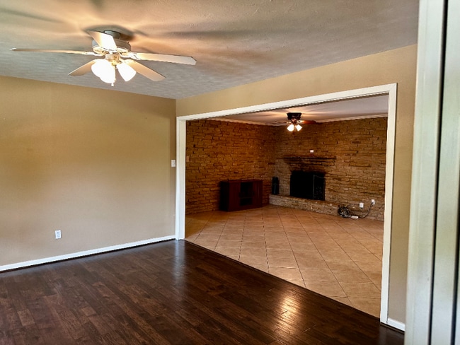 Photo - 8919 Whippoorwill Dr