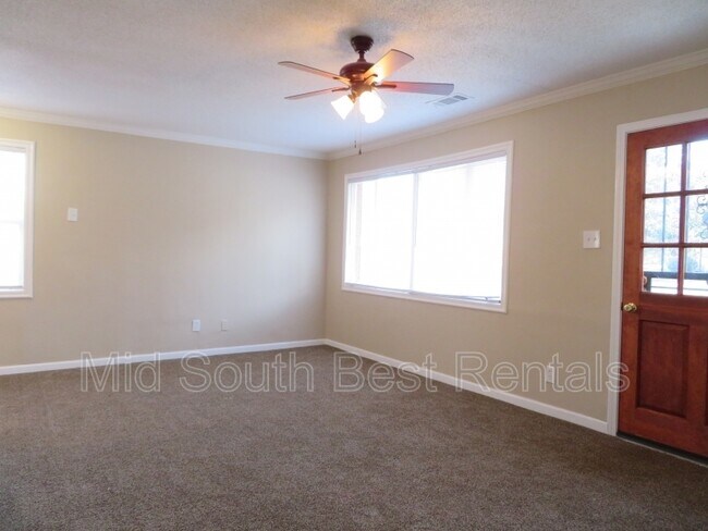 Photo - 3221 Madewell St