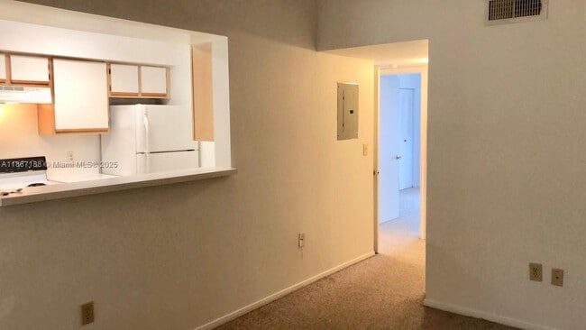 Photo - 2405 NW 33rd St Unit 1214