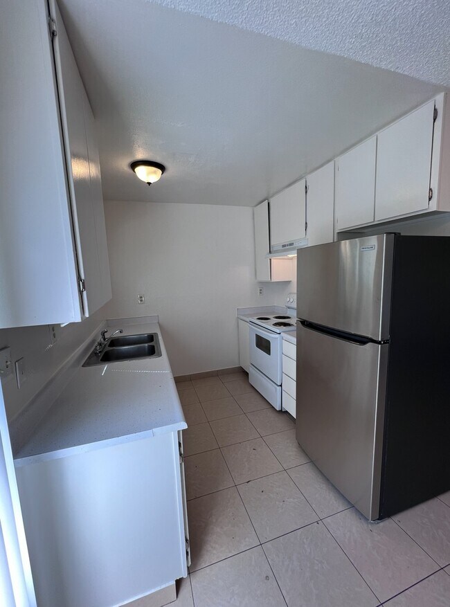 1155 Delphinium St Unidad D