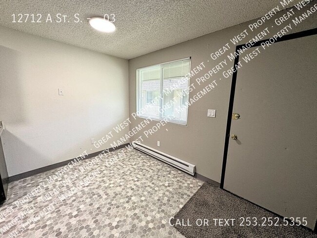 Photo - 12712 A St S Unit 03