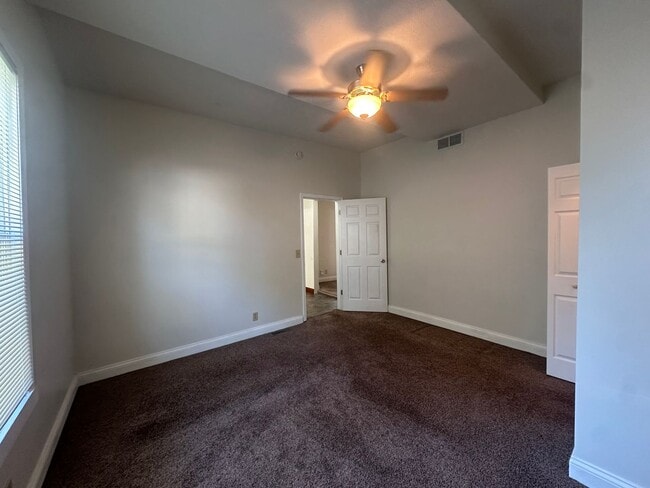 Photo - 3-Bedroom Home near Downtown Bloomington!