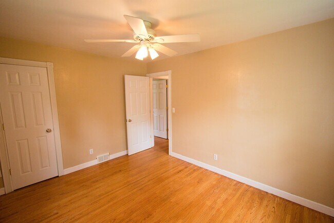 Photo - 1503 13th St S