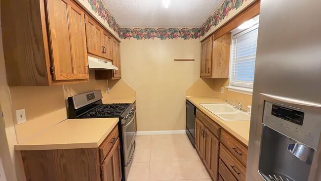 Photo - Welcome to this charming 3-bedroom, 2-bathroom duplex located in the vibrant community of Broken ...