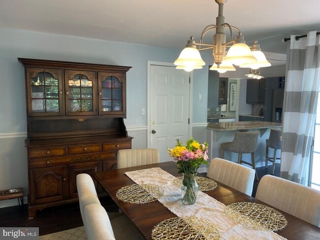 Photo - 946 Aqua Ct