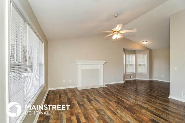 Photo - 10 Remington Ct