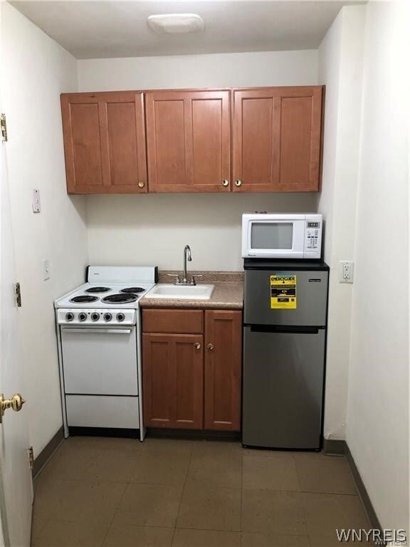 Photo - 42 E Spring St