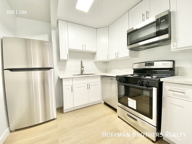 Photo - 7441 Hazeltine Ave Unit 105