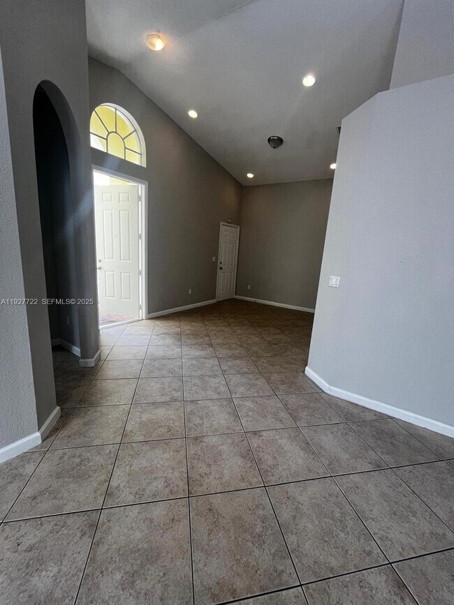 Photo - 2219 Portofino Ave