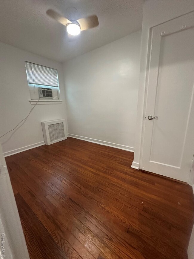 Photo - 72-05 Little Neck Pkwy Unit 113B