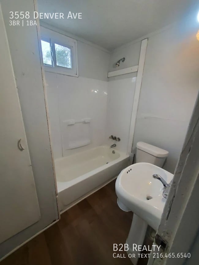 Photo - 3558 Denver Ave