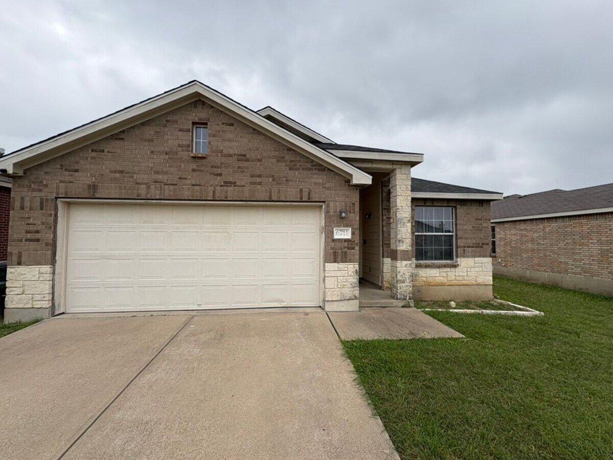 3 bedroom 2 bath home in Bridgewood Estates - 3 bedroom 2 bath home in Bridgewood Estates