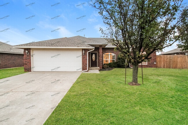 Building Photo - 5325 SE 78th St