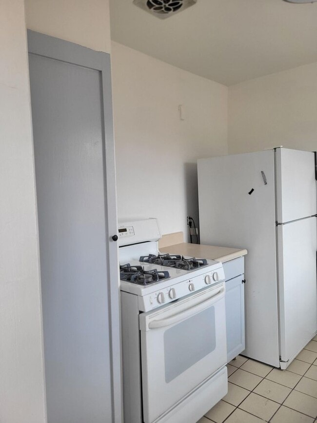 Photo - Charming 2-Bedroom Brick Home Near U of A ...