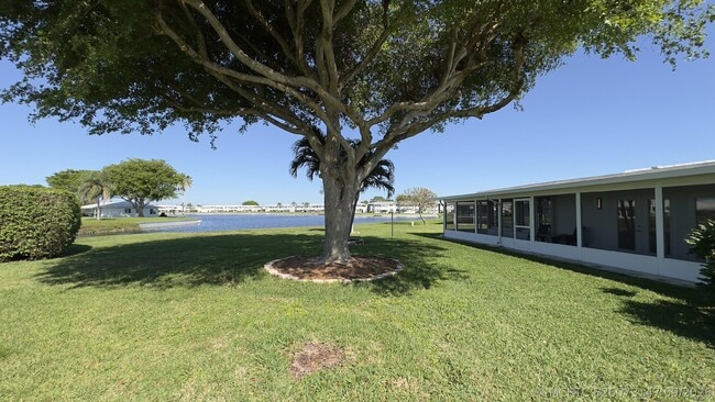 1108 W Ocean Ave