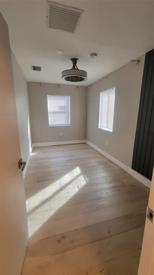 Photo - 512 NW 15th Terrace