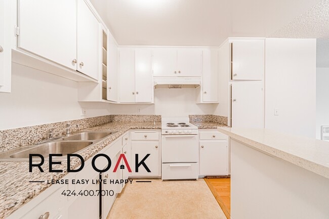 Photo - 2748 Montrose Ave Unit 1